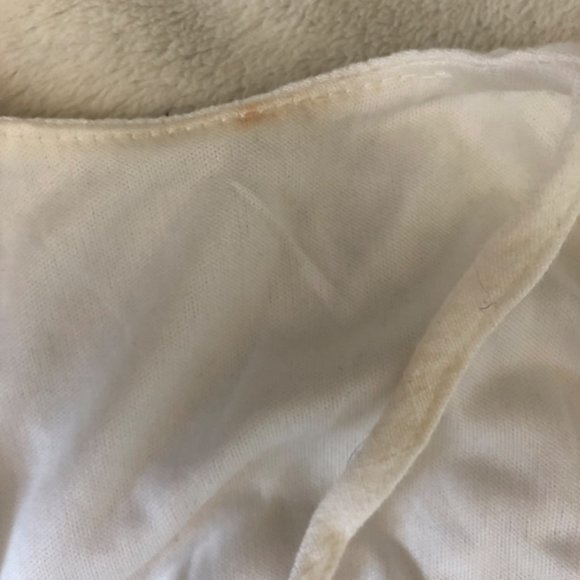 Linen Crop Top with Back Tie Closure - Picture 3 of 8